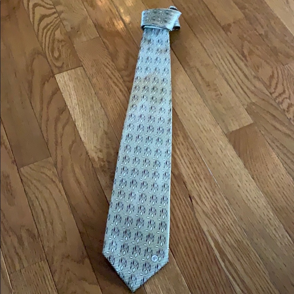 Authentic Versace 100% Silk Necktie